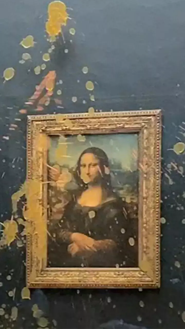 Mona Lisa Vandalised In Paris, Twice In 3 Years