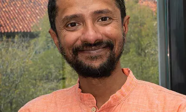 Indian-origin Professor Receives Prestigious Award in Engineering