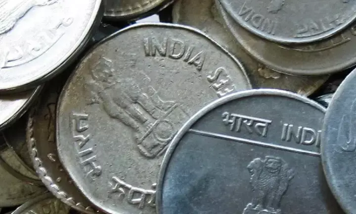 Surgery on Mans Stomach Yields Coins & Magnets