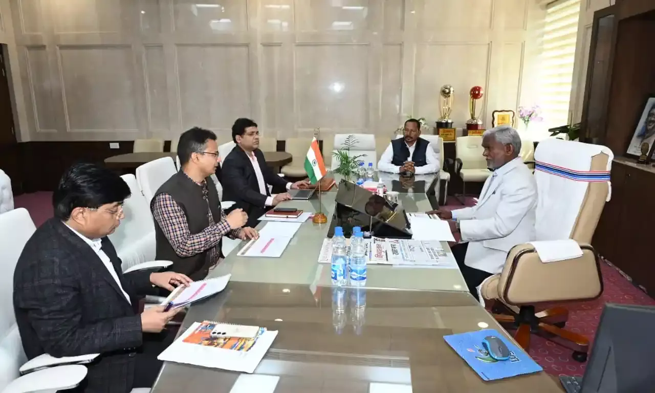 Jharkhand: सरकारी स्कूलों में जनजातीय भाषा की पढ़ाई को लेकर क्या हैं चुनौतियां