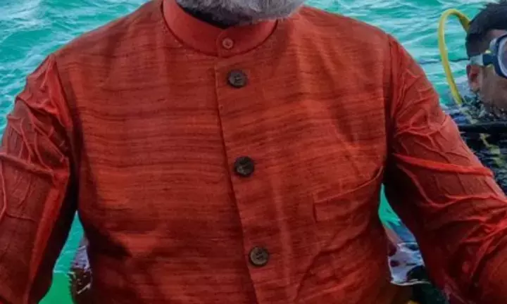 Understanding Narendra Modi & The Saffron Wave