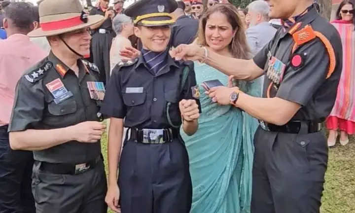 Daughter Commissioned into India Army 20 Years After Father Fell in J&K.