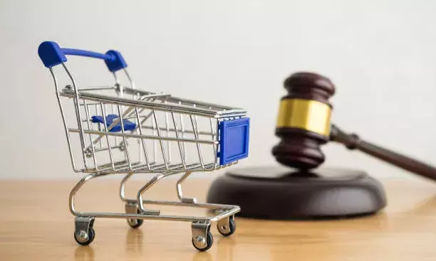 Consumer Rights: बतौर ग्राहक अपने अधिकारों के बारे में कितना जागरूक हैं लोग? आख़िर कंज्यूमर कोर्ट में क्यों लंबित रहते हैं मामले