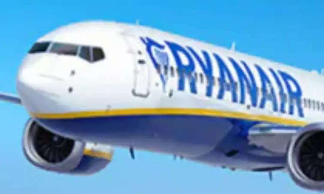 Window Seat With No Window on flight. Internet Loves The Airlines Response