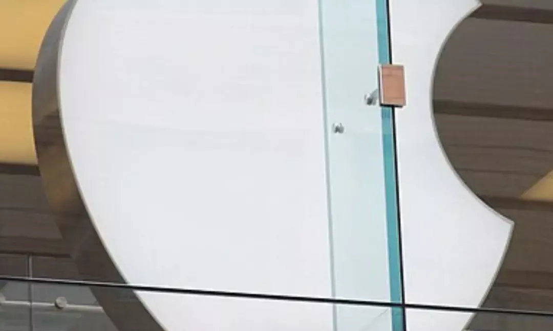 600 Laid Off At Apple And This Might Be The Reason