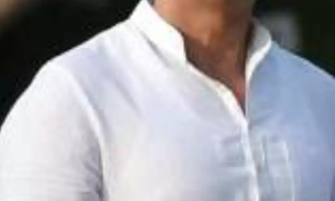 Gandhi Family Abandoned Amethi