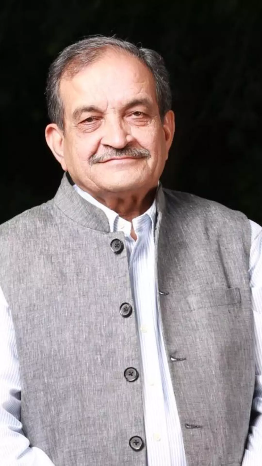 Chaudhary Birender Singh joins the Indian National Congress
