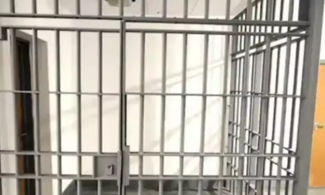 A House With A Jail On Rent For Rs. 77000 Only