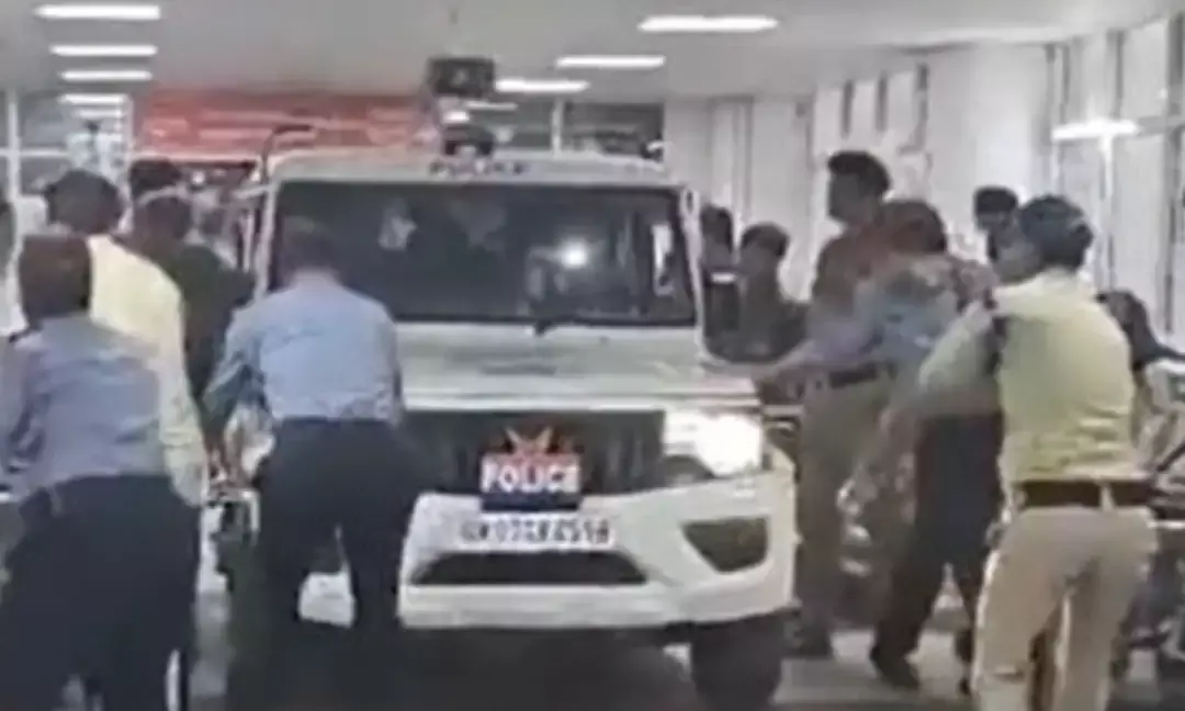 Cops Drive Into AIIMS To Arrest Sexual Harassment Accused