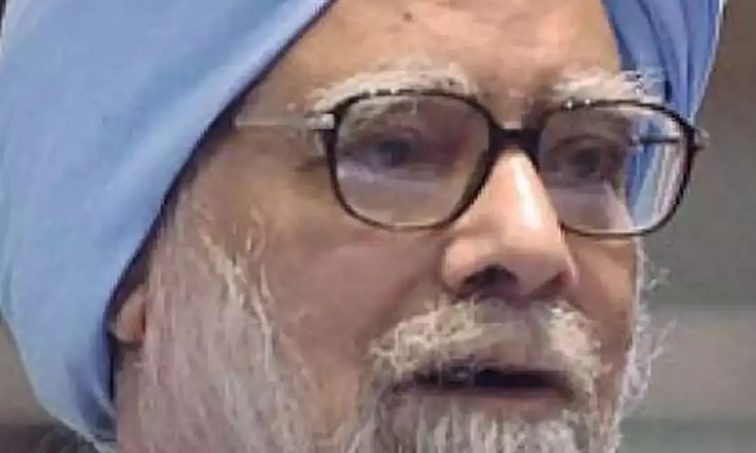 Manmohan Singh Slams PM Modi!