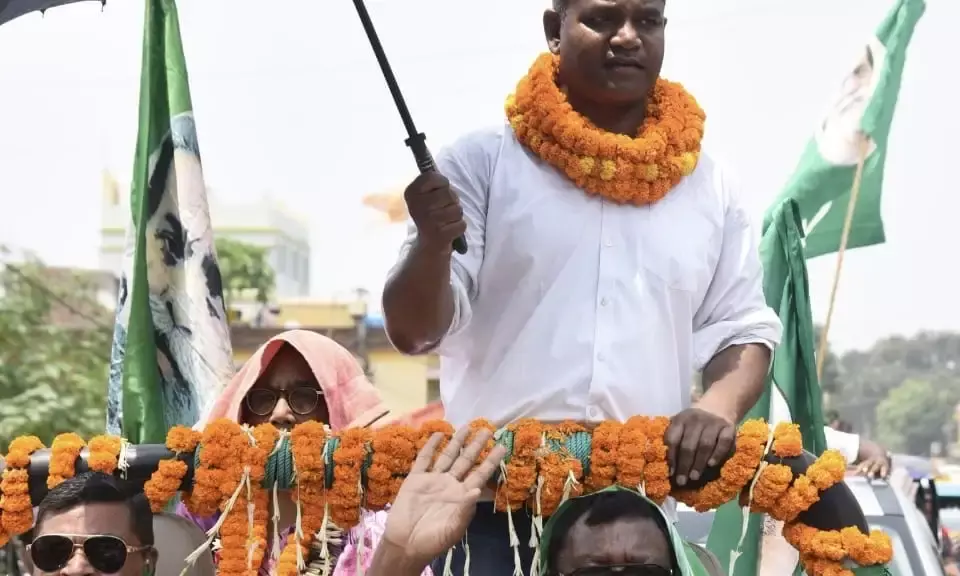 ‘अब ट्रेंड बदल रहा है… चुनाव प्रचार में प्रधानमंत्री आएं या रक्षा मंत्री, आदिवासियों के लिए स्थानीय मुद्दे महत्वपूर्ण’