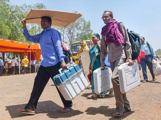 Heatwave Politics: The Impact of Extreme Weather on Indias 2024 Elections Heatwave Politics: The Impact of Extreme Weather on Indias 2024 Elections