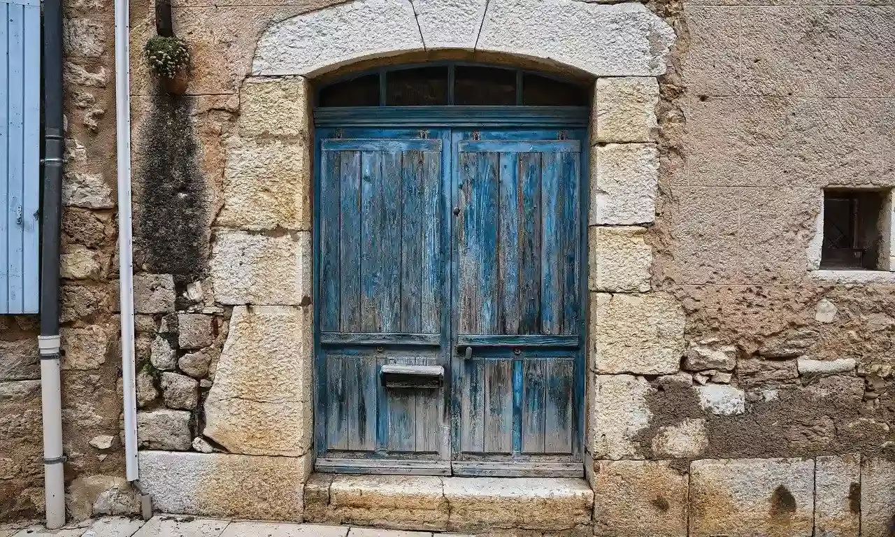 भूत-प्रेत की कहानियों में कितनी सच्चाई और कितना मन का भ्रम? क्या कहते हैं मानवविज्ञानी और मनोविज्ञानी