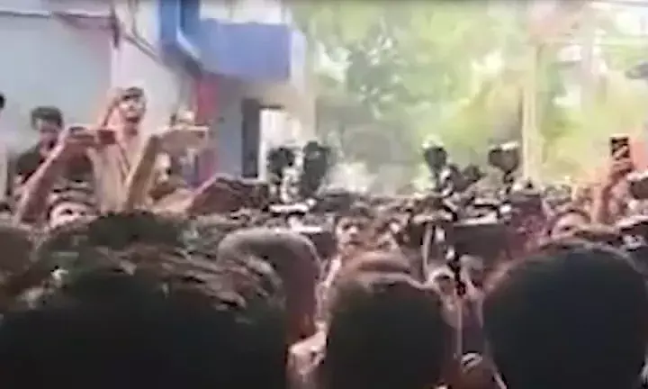 College Principals Office Locked As Protests Over Doctors Rape-Murder Grow