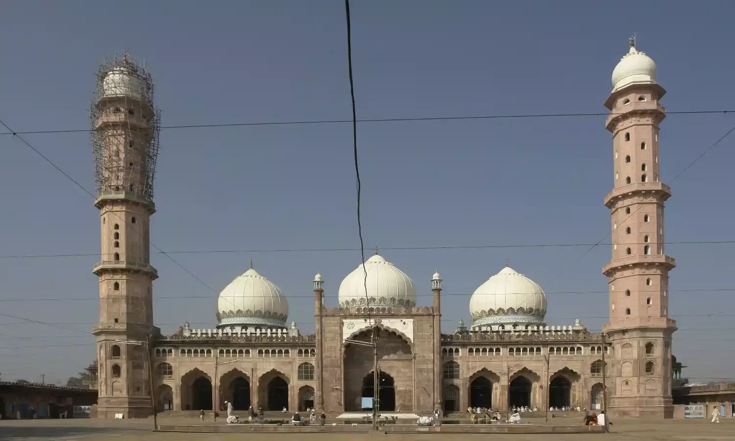 The Dying Architecture of Bhopal