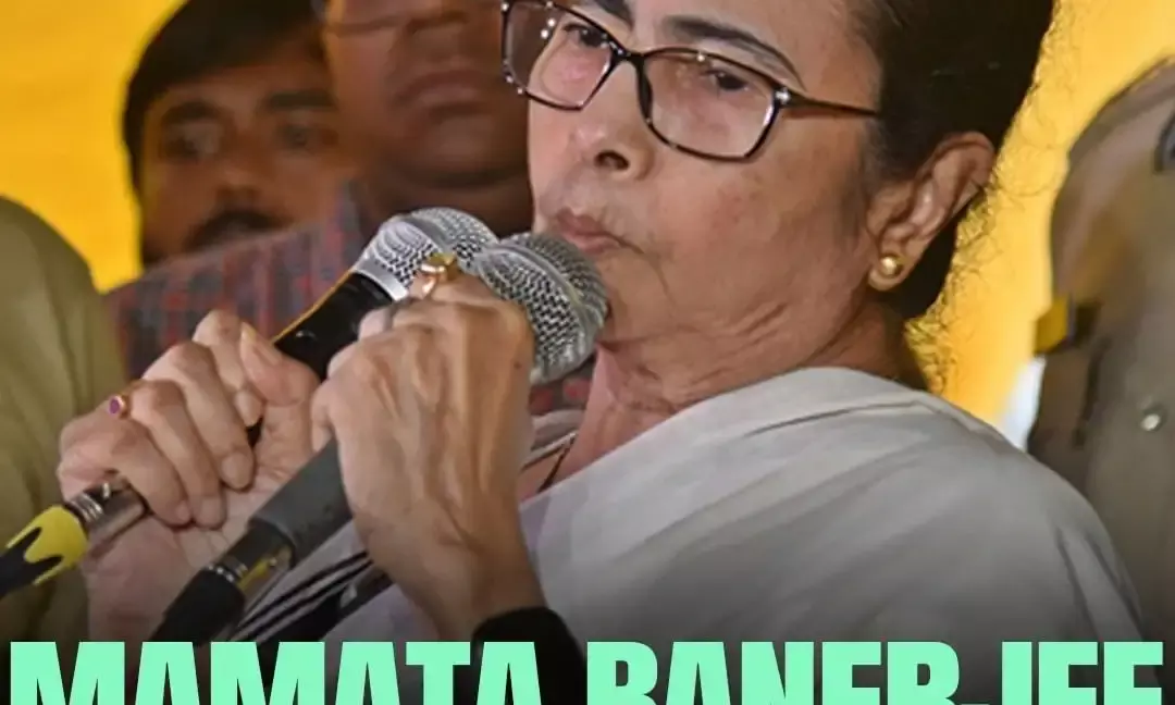 CM Mamata Banerjee has invited the same doctors delegation she met on Saturday, 14th September, at 5 PM today, at her Kalighat residence. No live streaming or videography is permitted due to the sub-judice status of the case. Minutes of the meeting will be recorded and signed by both parties.